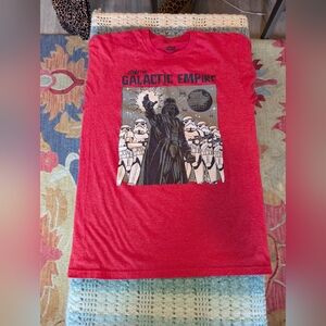 Star Wars Red Short Sleeve Tee Size Medium